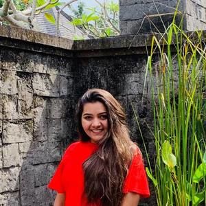 Meet your Posher, Nilisha